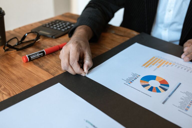 Quelles sont les étapes cruciales pour bien débuter vos investissements ?