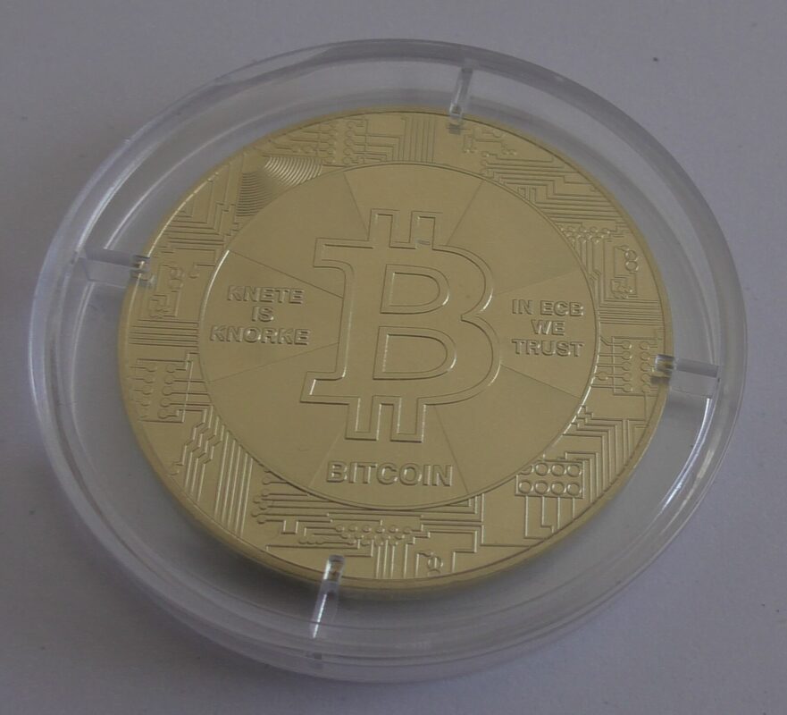Crypto-actifs : vérifier le statut PSCA avant d’investir